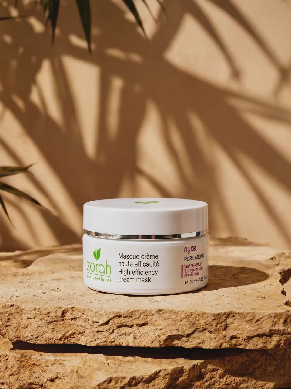 nyxe | regenerating anti-aging mask — palm shadow animated loop